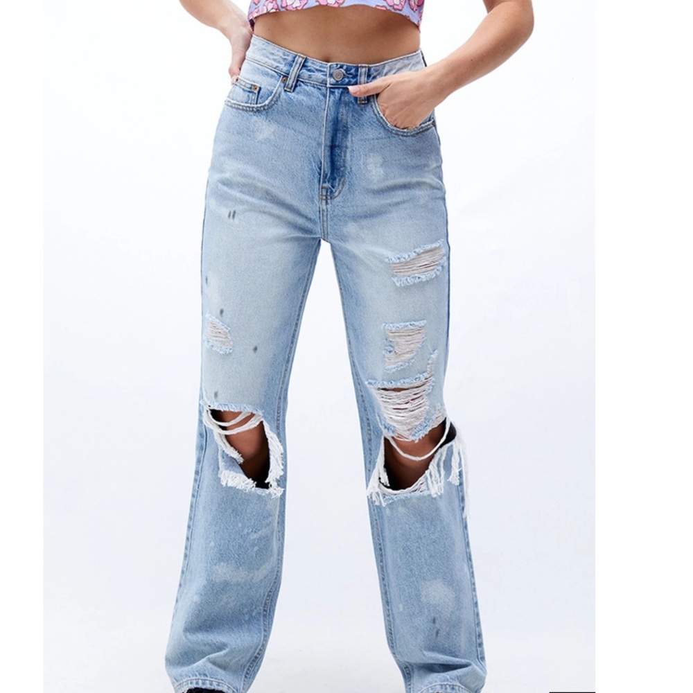 PacSun Eco Light Blue Distressed '90s Boyfriend Jeans